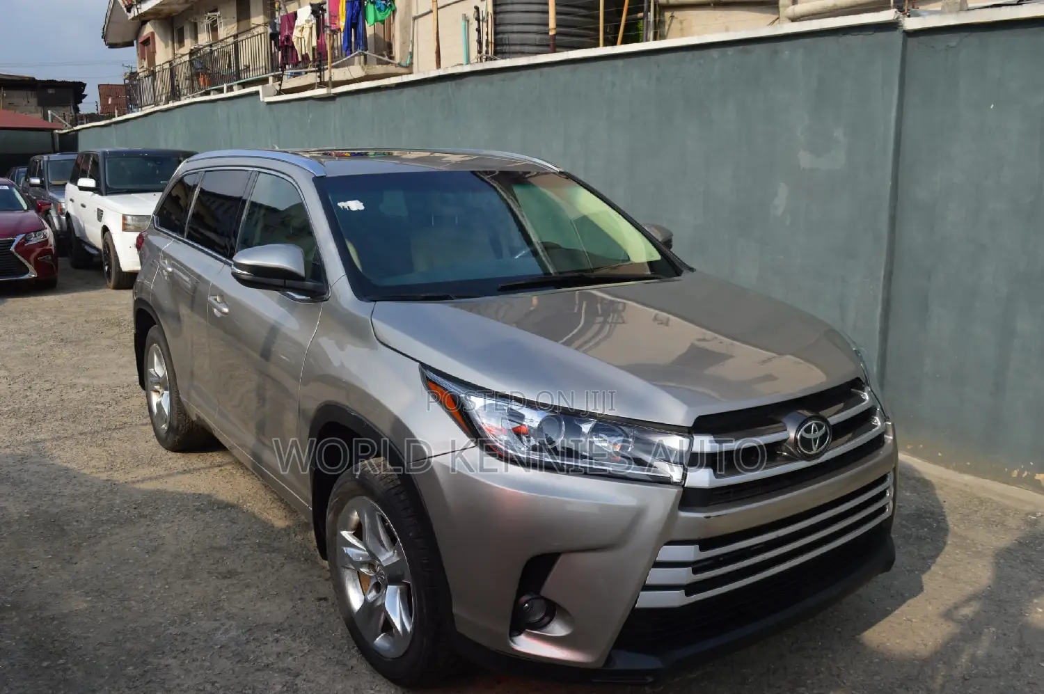 Toyota Highlander 2015 Gold