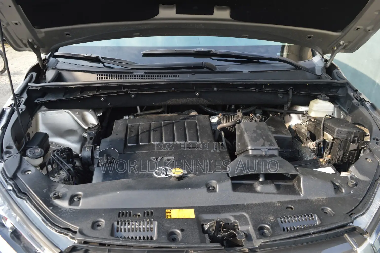 Toyota Highlander 2015 Gold