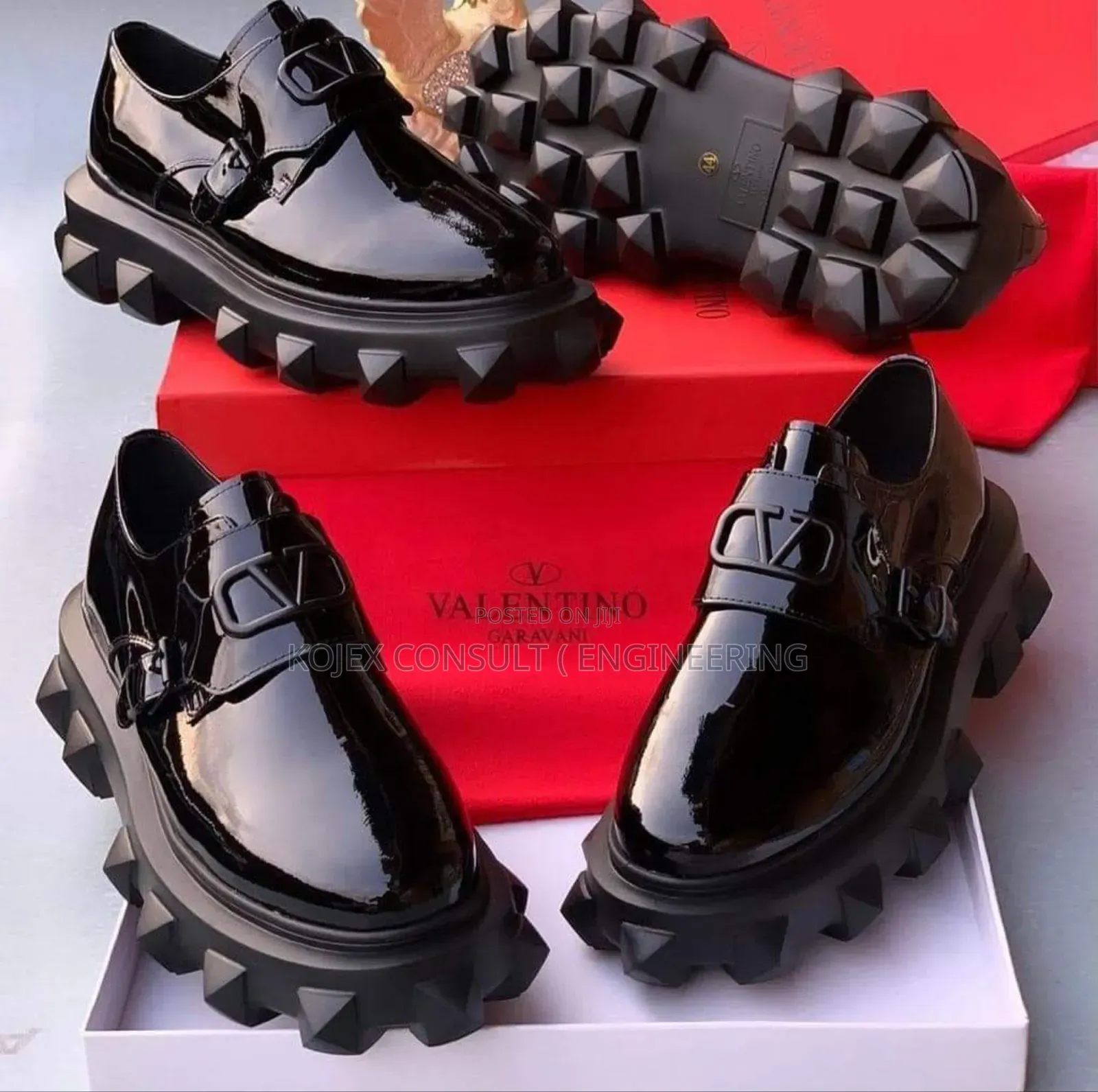 Quality Valentino Garanani Luxury Shoe Available
