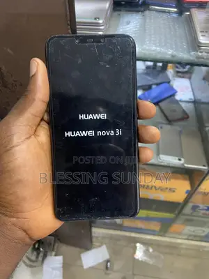 Photo - Huawei Nova 3i 128 GB Black