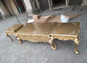 Royal Center Table