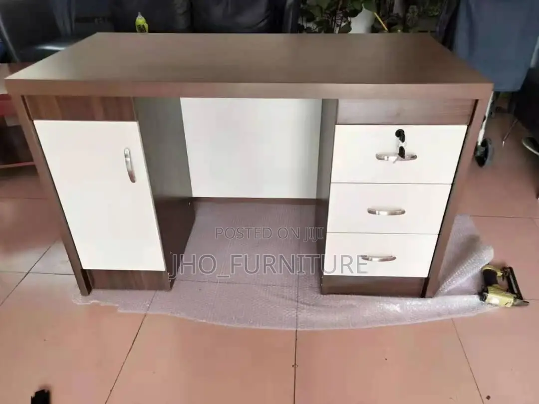 1.4 Meter Office Table