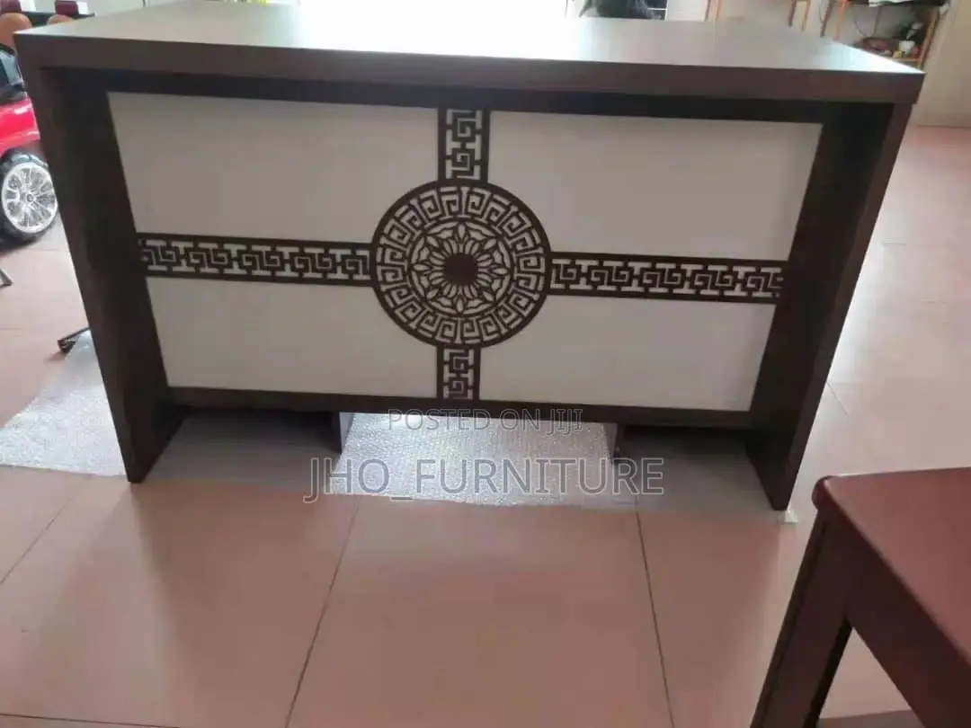 1.4 Meter Office Table