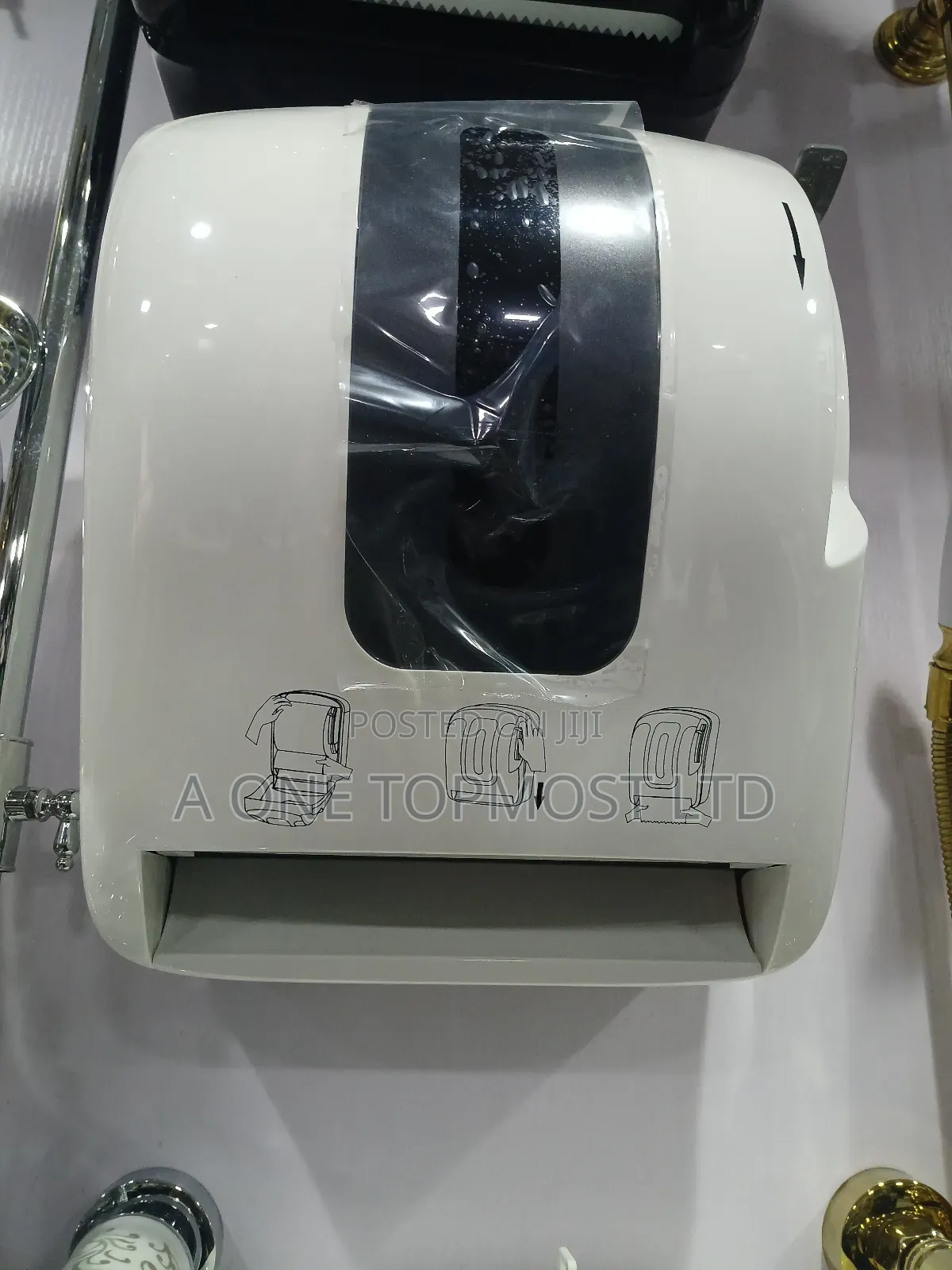 Manual Tissue Dispenser