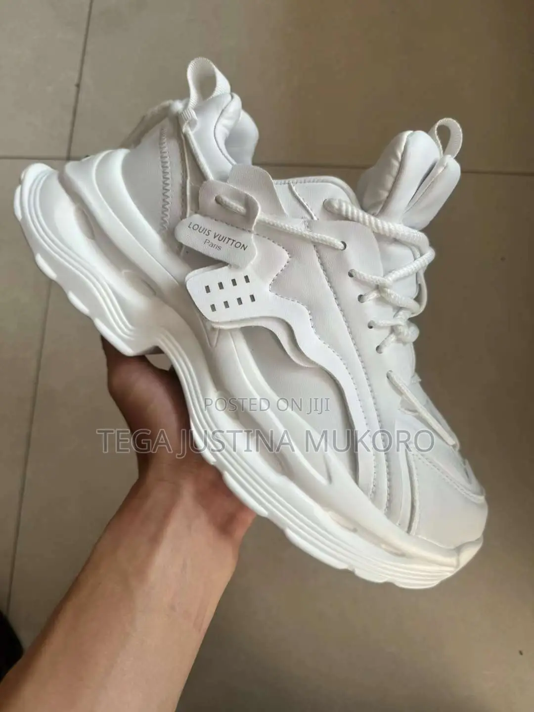 High Quality Louis Vuitton Sneakers