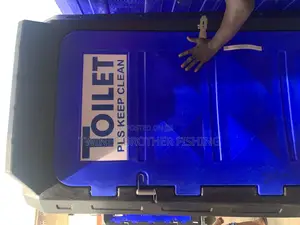 Mobile Toilet and Private Bathroom We Are Give U Good Price