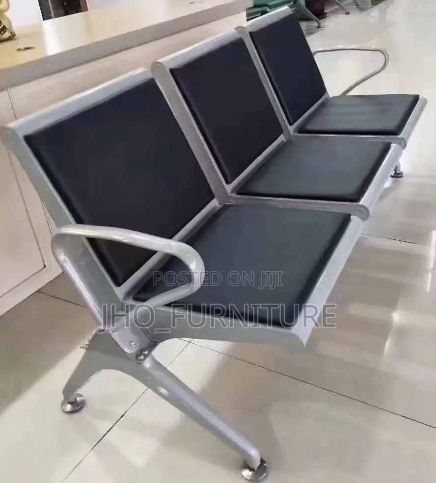 Awaing Visitors Chair 