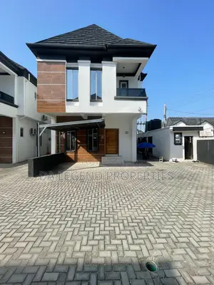4bdrm Duplex in Lekki for sale