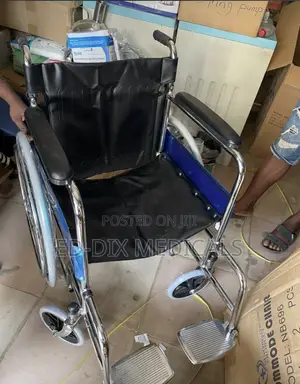Foldable Wheel Chair