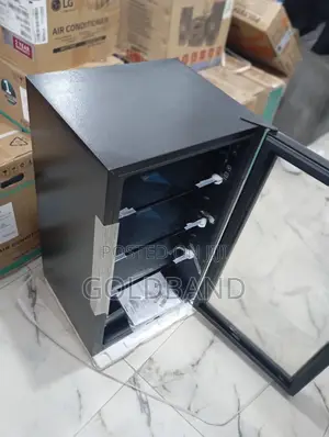 Hisense 91L Transparentglass Door Beverage Cooler Jc-94