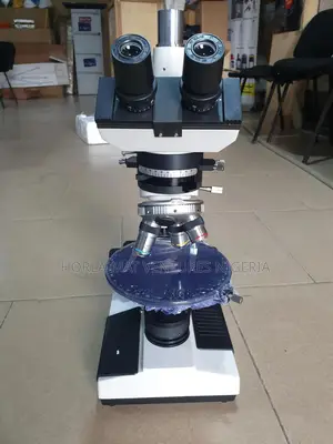 Trinocular Polarized Microscope