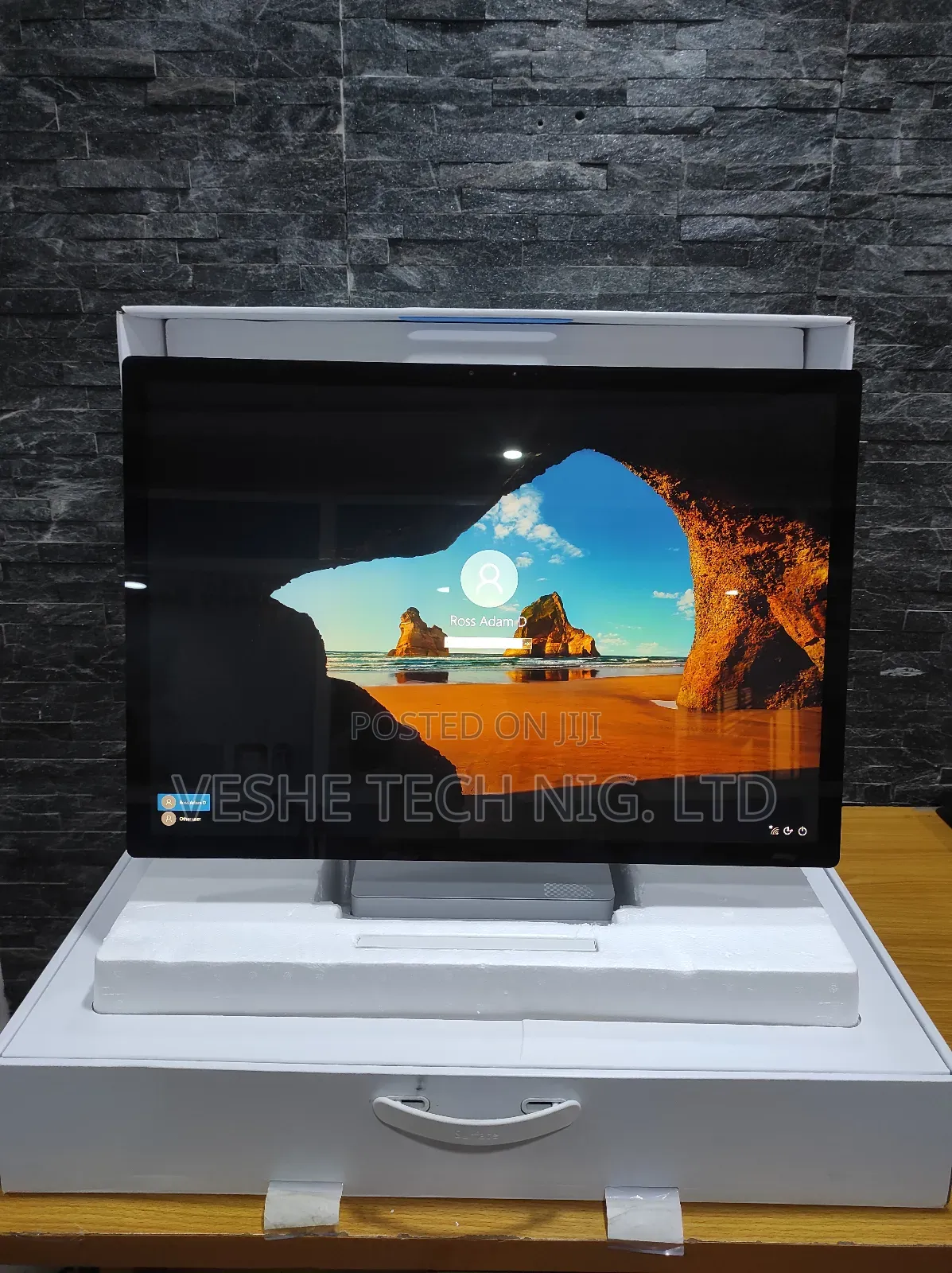 Desktop Computer Microsoft Surface Studio 32GB Intel Core I7 SSD 2T