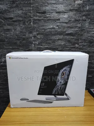 Photo - Desktop Computer Microsoft Surface Studio 32GB Intel Core I7 SSD 2T