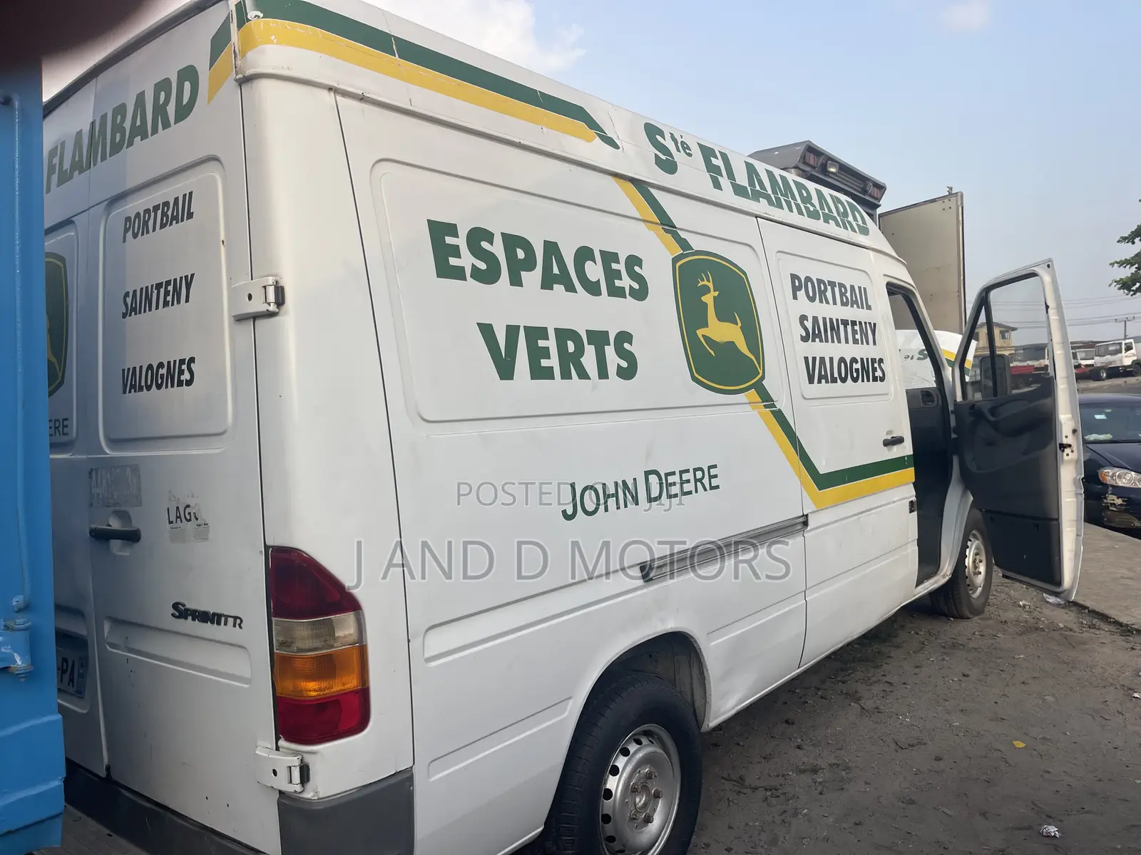 Mercedes-Benz Sprinter 2005 White