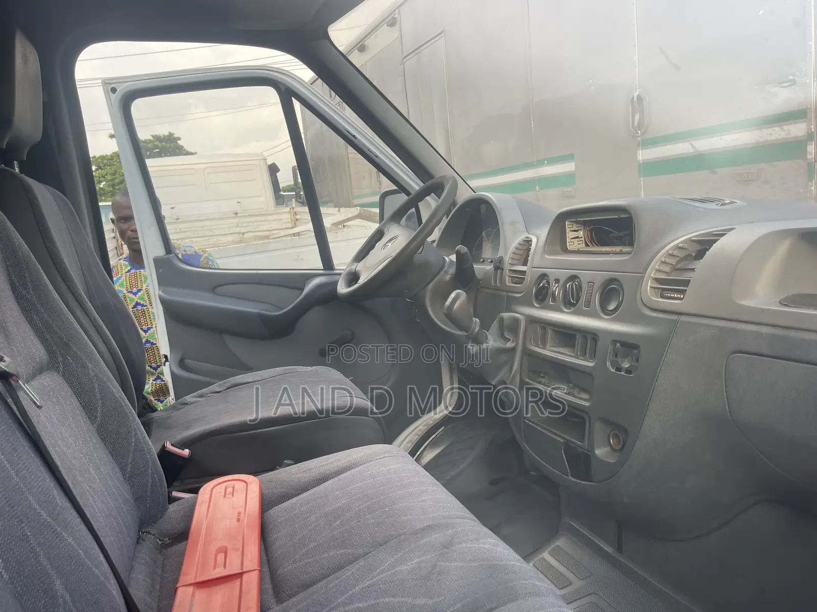 Mercedes-Benz Sprinter 2005 White