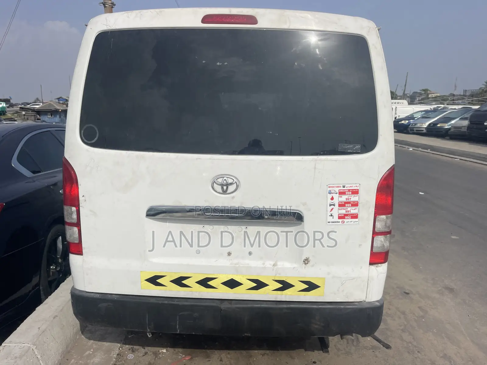 Toyota HiAce 2010 Silver
