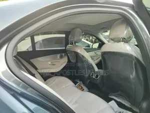 Mercedes-Benz C300 2016 Gray