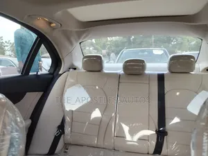 Mercedes-Benz C300 2015 White