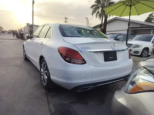 Mercedes-Benz C300 2015 White
