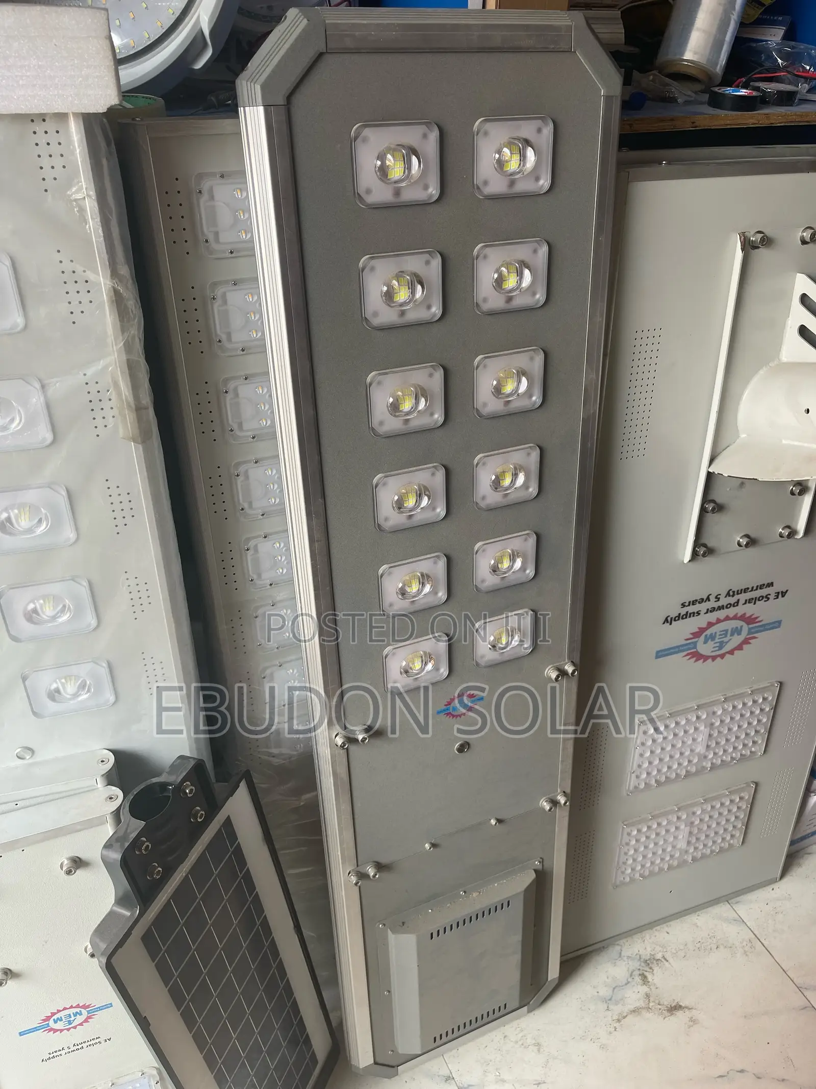 200watts 12 Eyes Project Solar Street Light