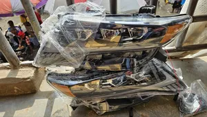 Photo - 3 Torch Headlamp for Venza 2010/2015