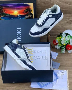 CHRISTIAN Dior Luxury Sneakers