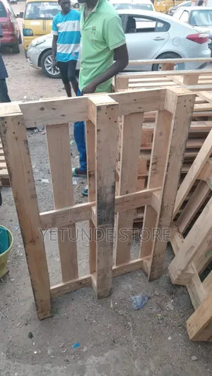 Full-Size (Double Bedframe) Diy With Pallets