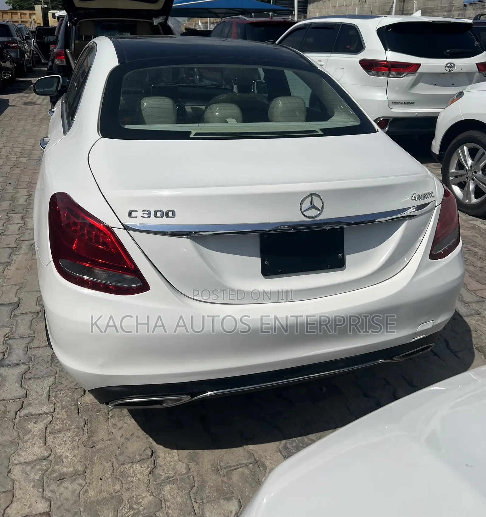 Mercedes-Benz C300 2017 White