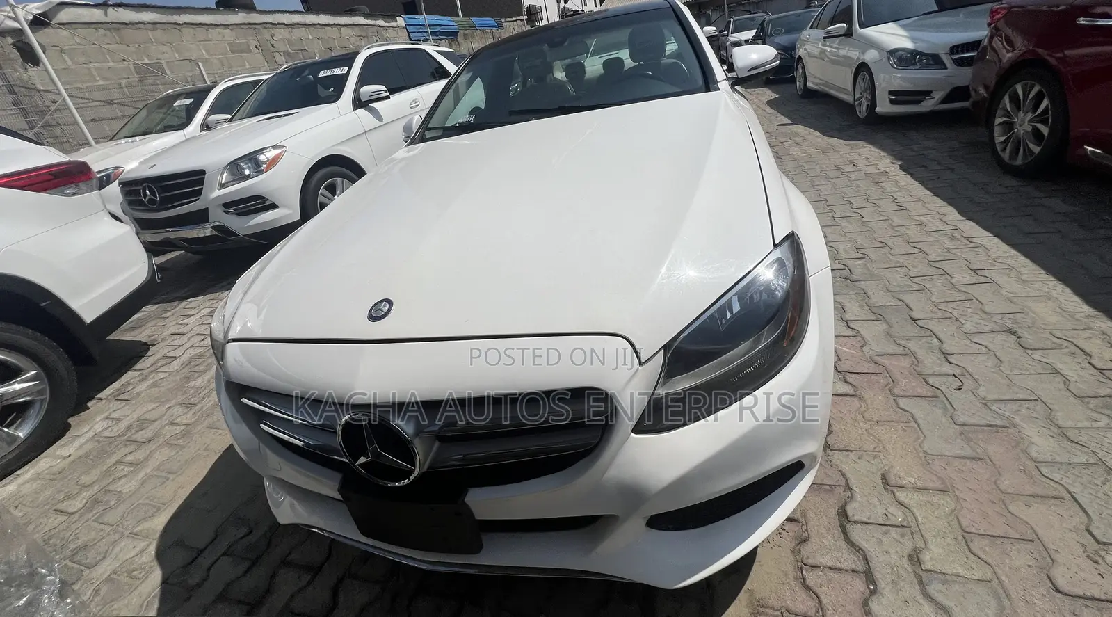 Mercedes-Benz C300 2017 White