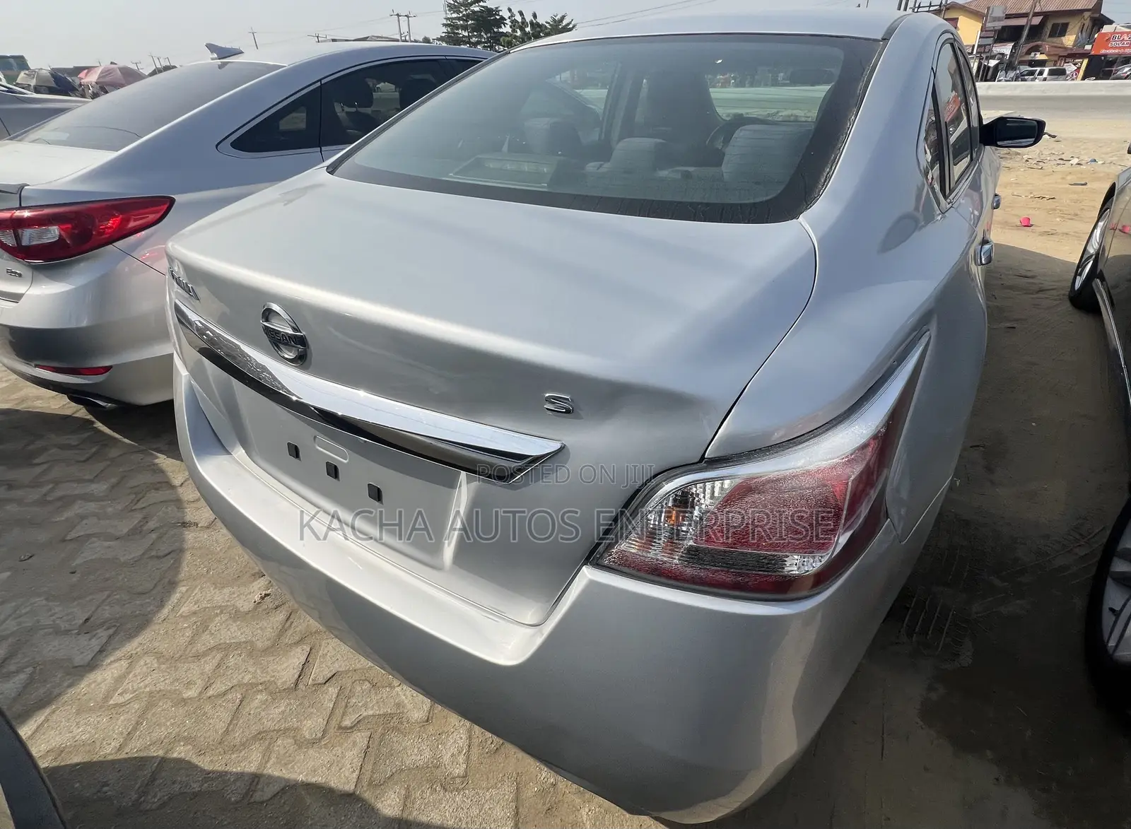 Nissan Altima 2015 Silver