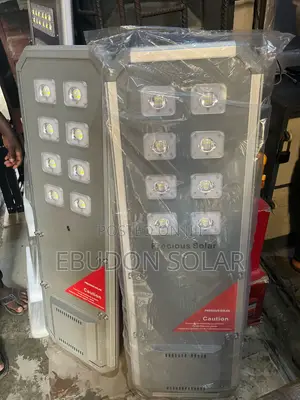 Solar Street Light Precious 8 Eyes D2