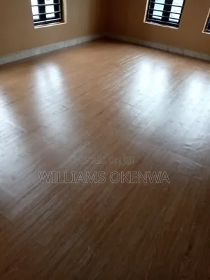 That Old Ceramic Tiles Can Be Transform With Vinyl Floor