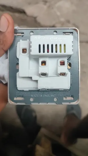 Single Socket With USB