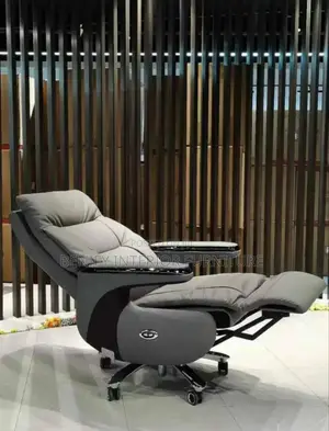 Executive Director Electric Office Chair, With Foot Rest.