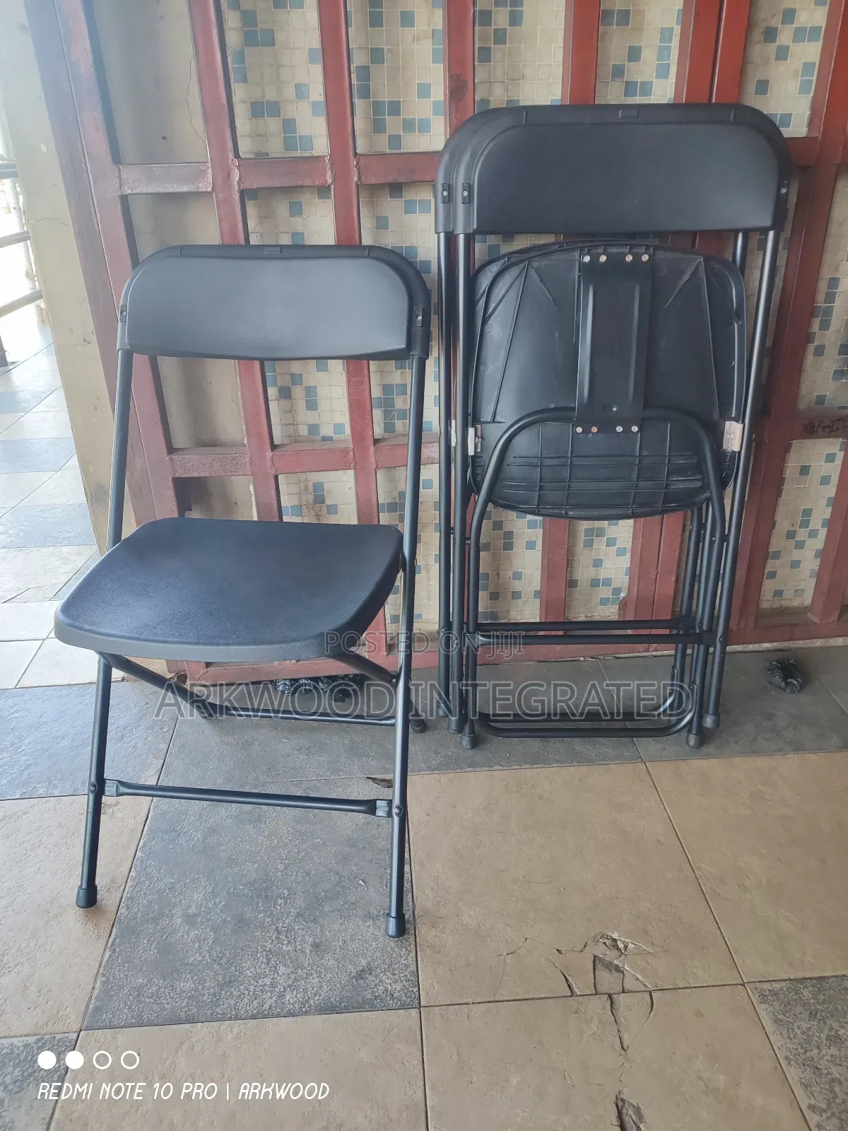 Metal Leg Foldable Plastic Chair