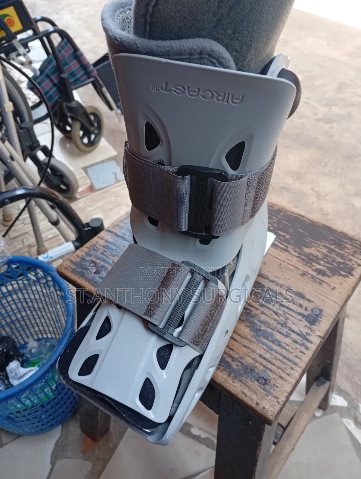 Air Cast Walker Boot