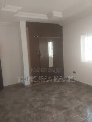 3bdrm Block of Flats in Gwarinpa for rent