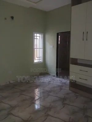 2bdrm Block of Flats in Manreng Estate, Gwarinpa for rent