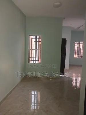 2bdrm Block of Flats in Manreng Estate, Gwarinpa for rent