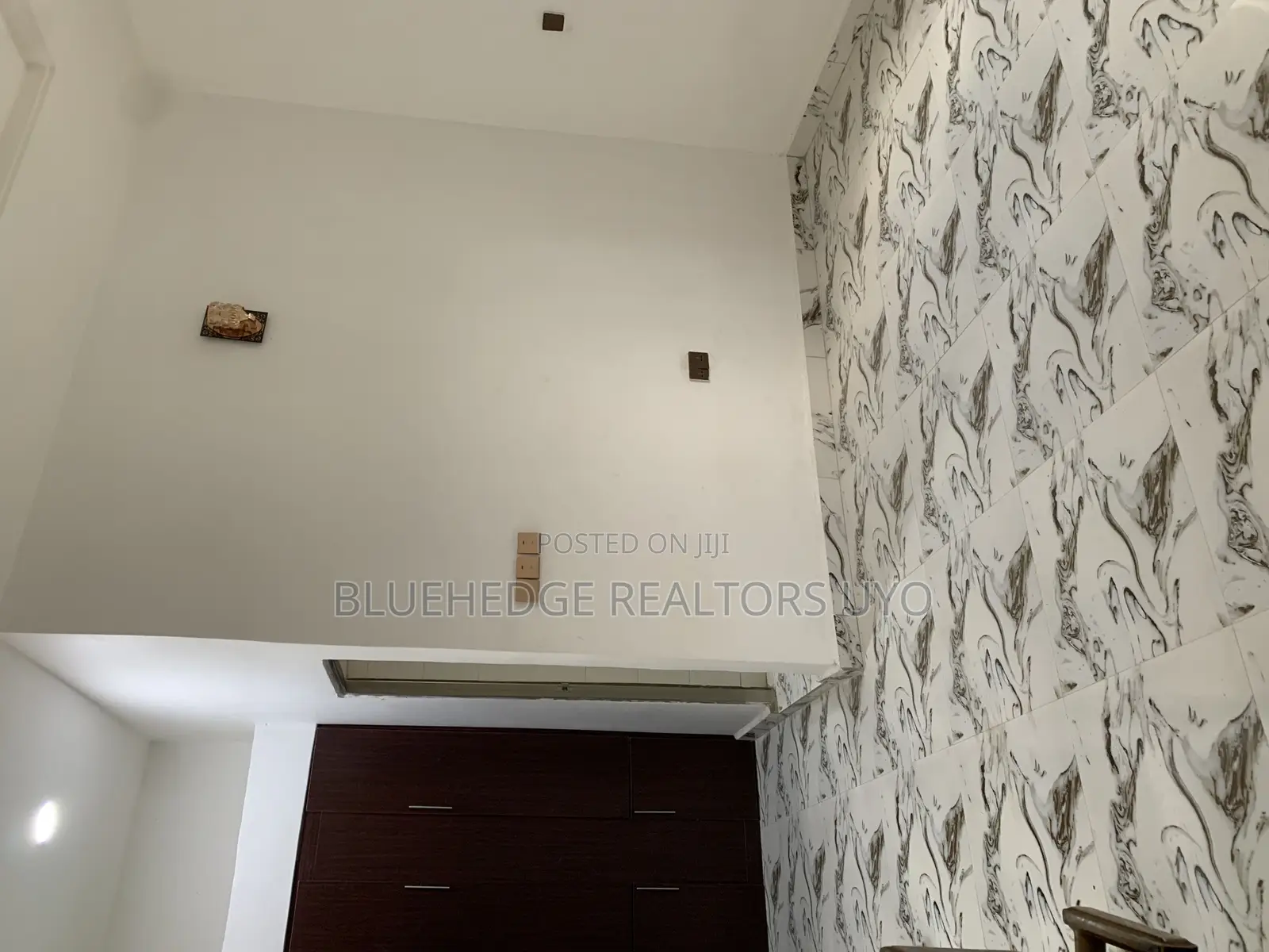 5bdrm Duplex in Osongama Estate, Uyo for sale