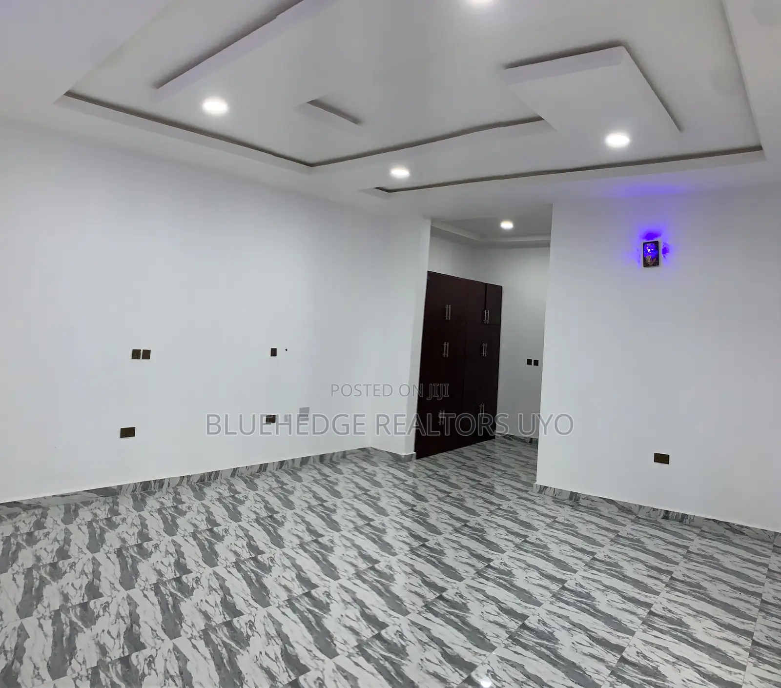 5bdrm Duplex in Osongama Estate, Uyo for sale