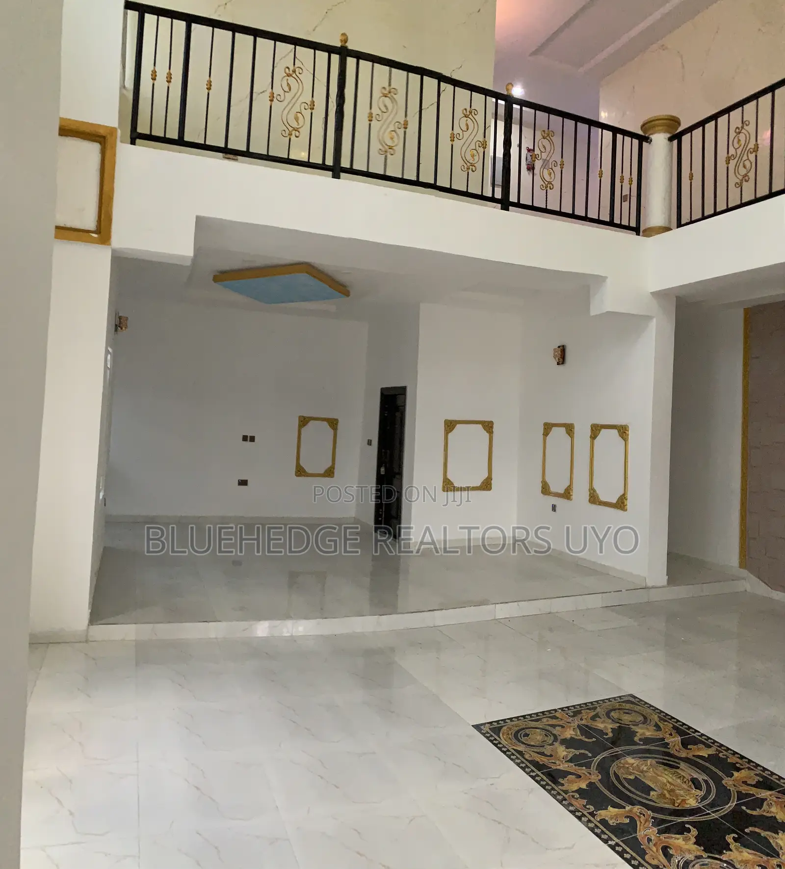 5bdrm Duplex in Osongama Estate, Uyo for sale
