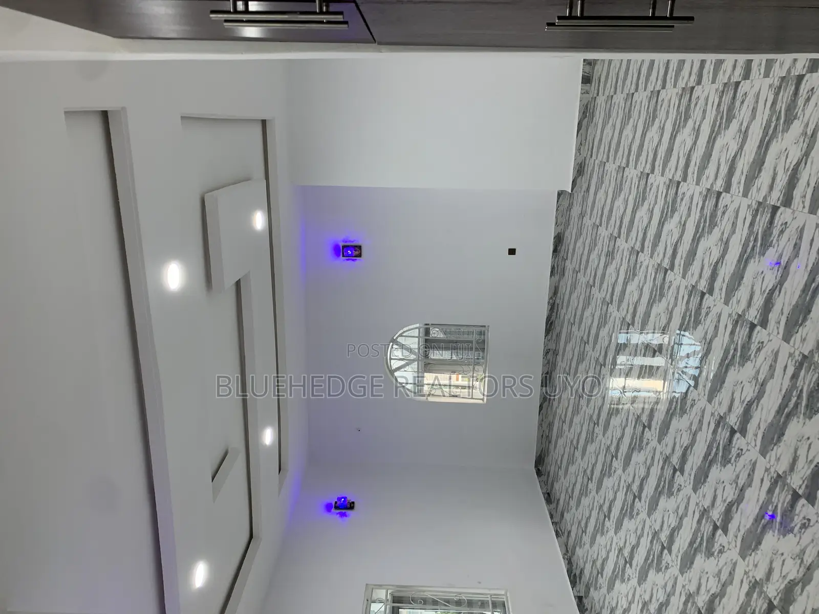 5bdrm Duplex in Osongama Estate, Uyo for sale
