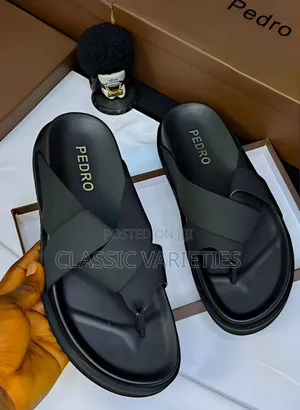 Pedro Luxury Slide