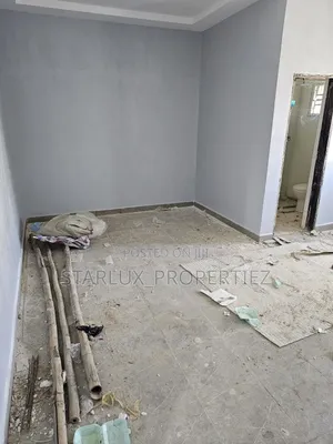 Photo - 3bdrm Duplex in Naf Valley Estate for rent