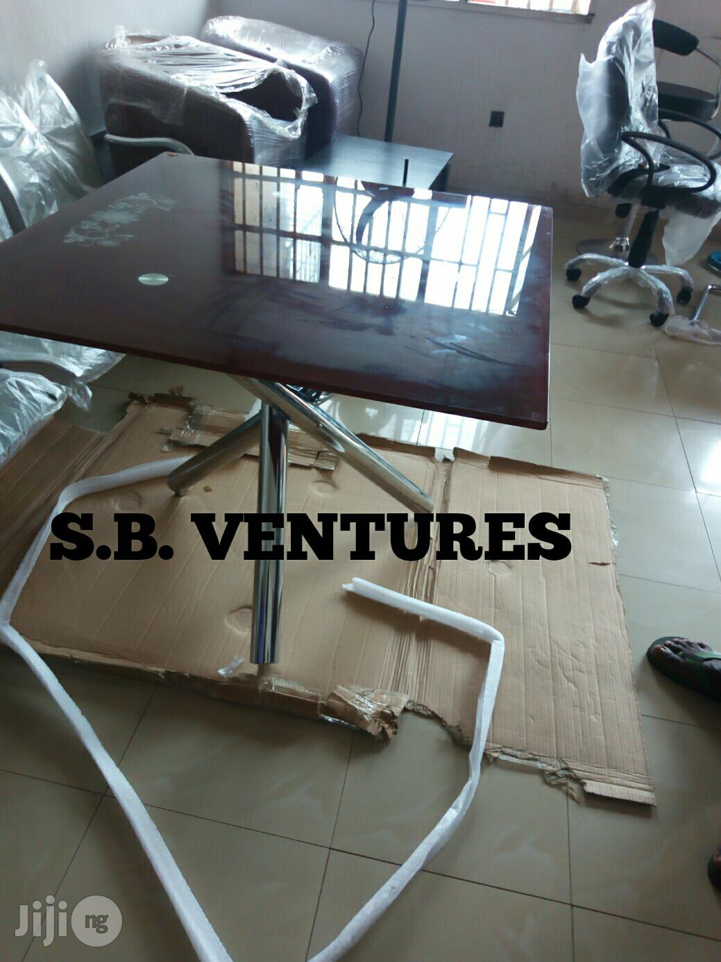 Dinning Table Portable