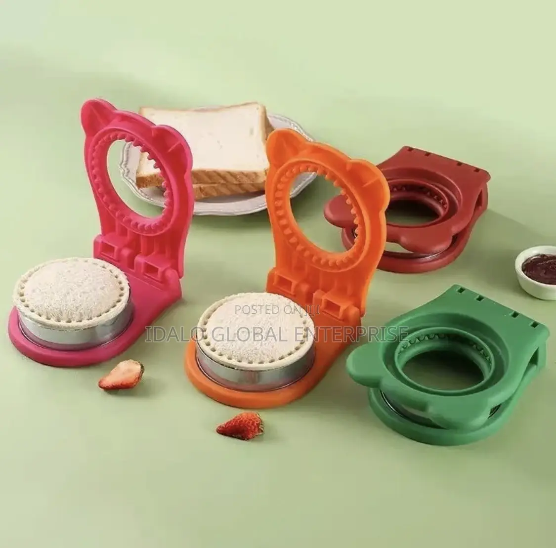 Sandwich Cutter