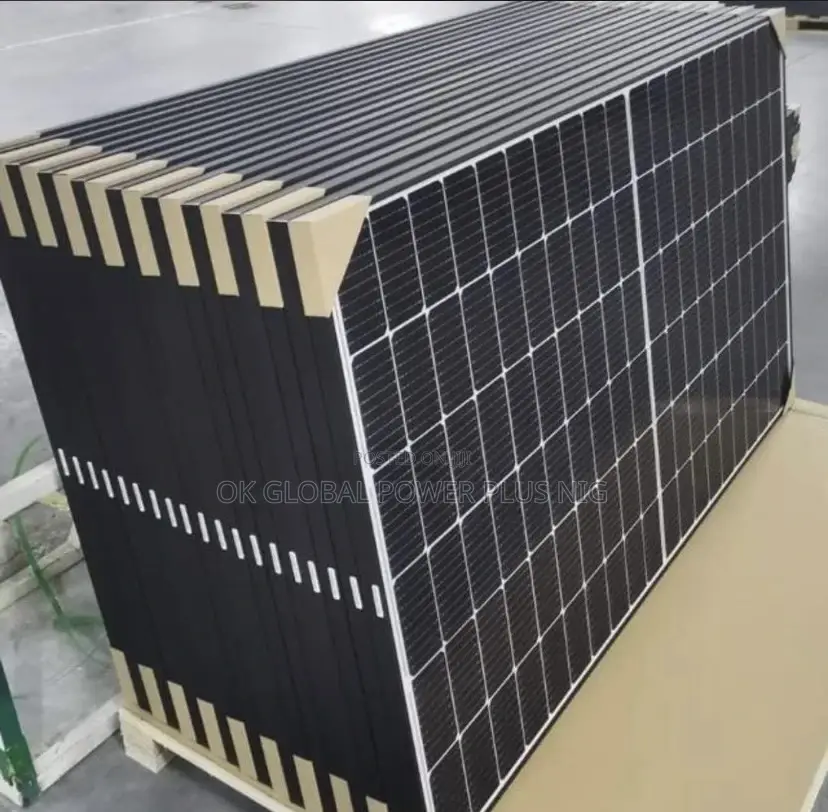 Luminous 550w Solar Panels