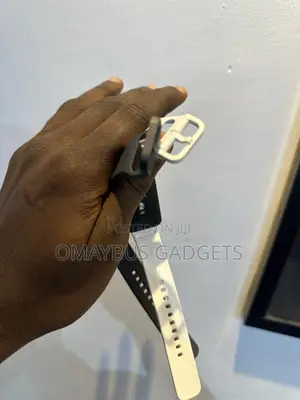 Omaybus Watches