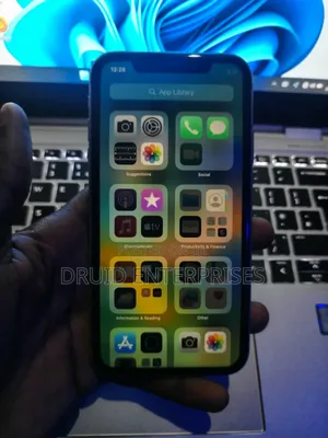 Apple iPhone 11 64 GB Green